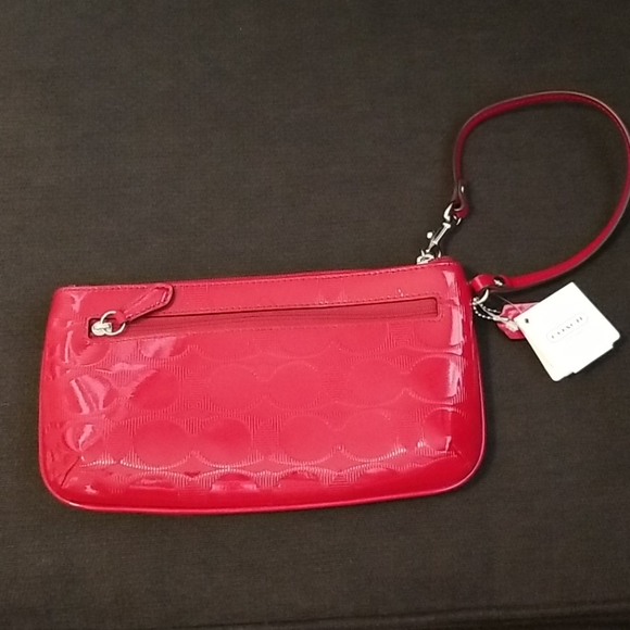 NWT Coach Wristlet - Picture 2 of 4